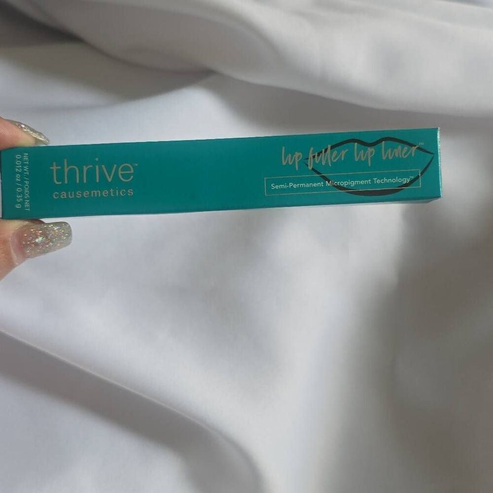 Thrive lip filler/lip liner in Katrece( espresso) prime, lines and pumps, NIB - Picture 1 of 5